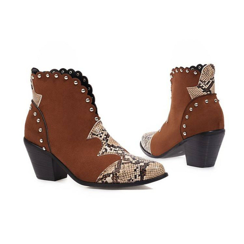 Isaac | Womens Ankle Heeled Pointed Toe Low Cut Boots - 6