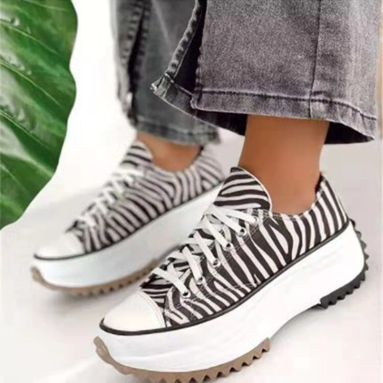 Bettina | Womens Thick Sole Canvas Flatform Black White Flat Shoes - 3
