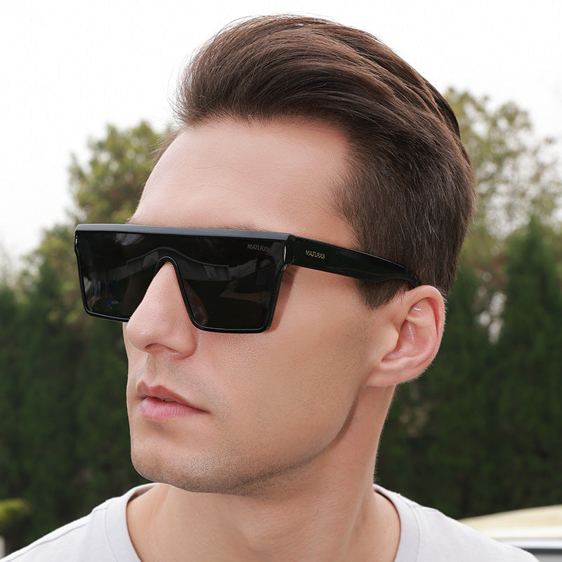Hayes | Mens Polarised Wraparound Driving Sports Sunglasses - 3