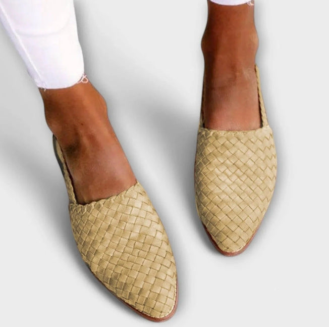 Marisol | Womens Pointed Toe Buckle Strap Flat Sandals - 10