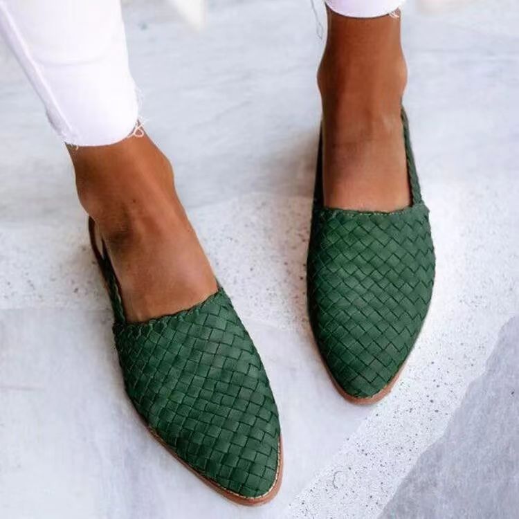 Marisol | Womens Pointed Toe Buckle Strap Flat Sandals - 6