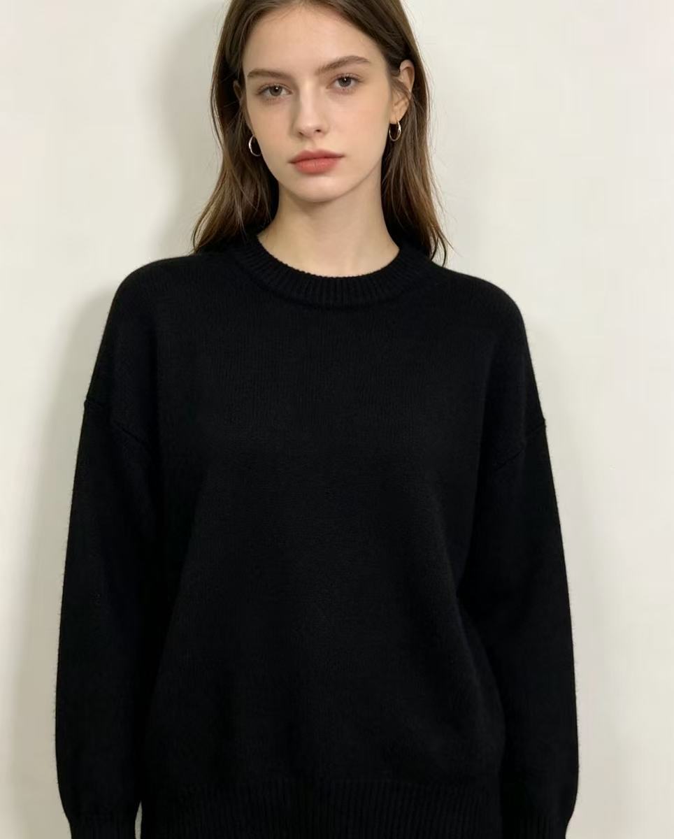 Odette | Womens Loose Round Neck Pullover Knitted Jumper - Black