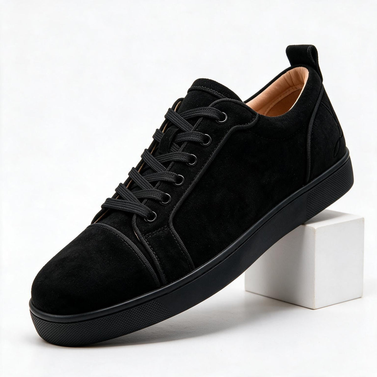 Linnea | Mens Low Top Flat Casual Embroidered Shoes Black packshot