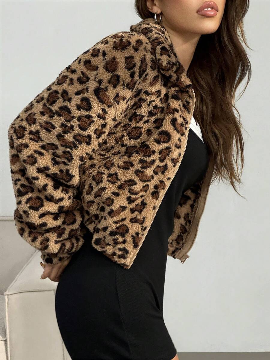 Verity | Womens Leopard Print Faux Fur Sleeveless Gilet Cropped Jacket - 2